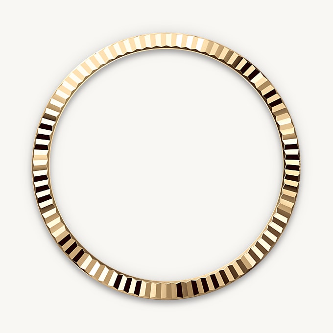 Fluted bezel