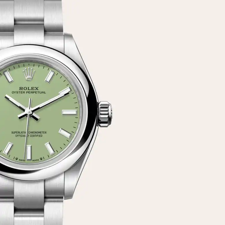 Oyster Perpetual 28 Slide 3