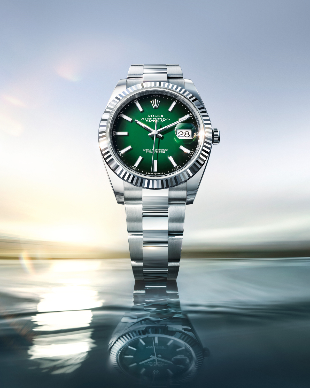 Oyster braceletIconic and robust